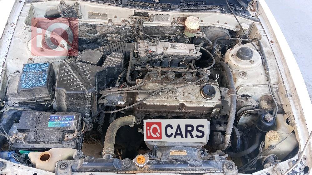 ميتسوبيشي جالنت